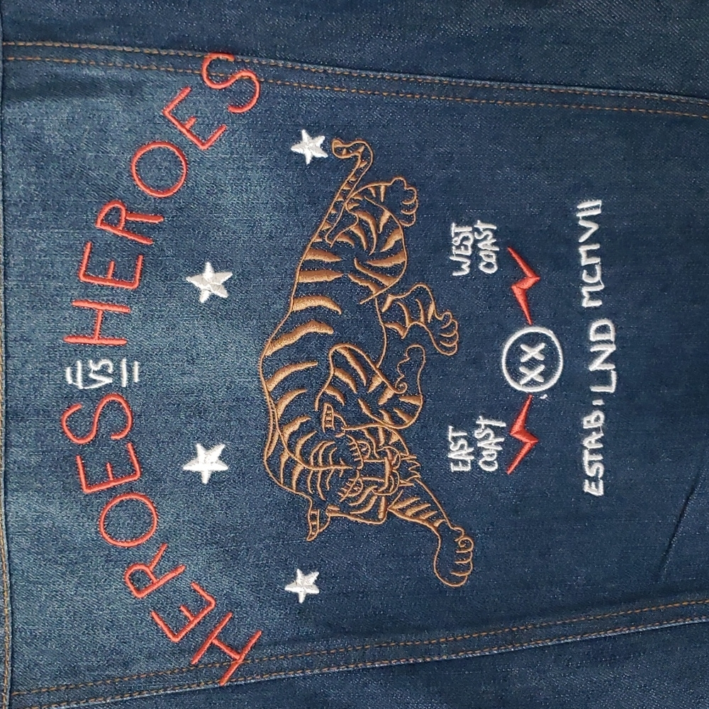 Epic Threads Embroidered Denim Jacket Size S - Picture 8 of 12